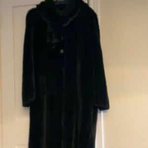 HOLT RENFREW SAINT JOHN FAUX FUR